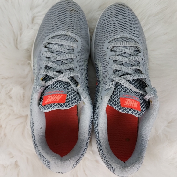 Nike Revolution 3 running shoes, women's size 7.5, grey - Picture 8 of 9